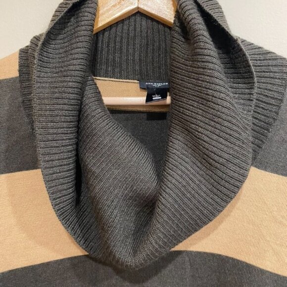 Ann Taylor Sweater Dress Large Brown Striped Cowl Merina Wool Black knit Collar - Picture 3 of 3